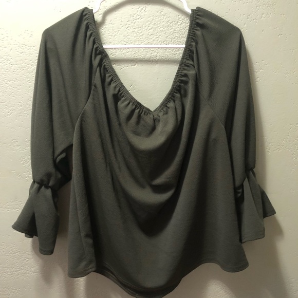 NWT Boohoo Size 14 Green off the shoulder top/pant - Picture 3 of 9